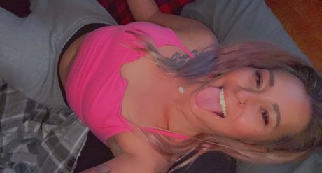 Naken läckt OnlyFans-bild av Courtneyyy