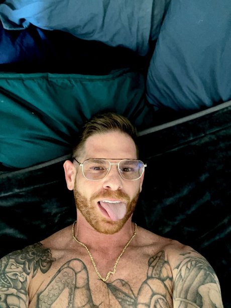 Bedroomdaddyxxx