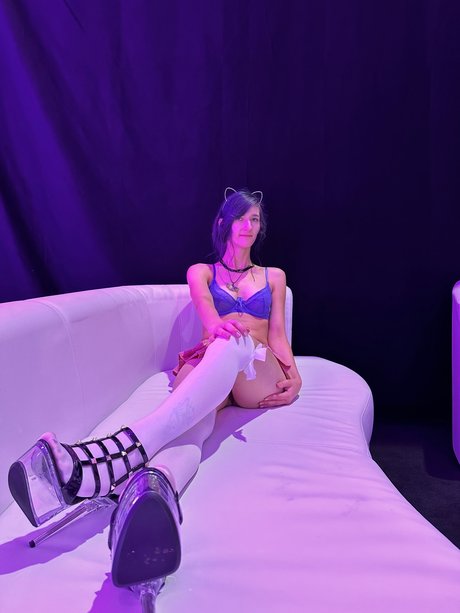 Alasti lekkinud OnlyFans-i pilt Nele Kleinvip