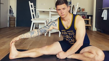 Naken läckt OnlyFans-bild av Neil Smith