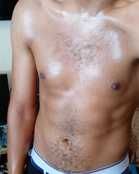Naken lekkede OnlyFans-bilde av Deep Dick Daddy