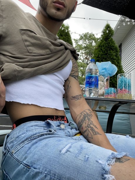 Naken lekkede OnlyFans-bilde av Cursace