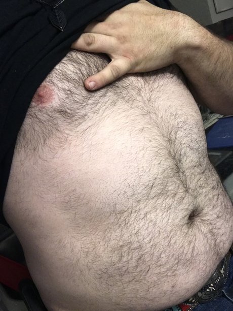 Naken läckt OnlyFans-bild av Thomas