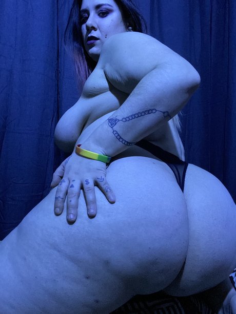 Nøgent lækket OnlyFans-billede af Nicole