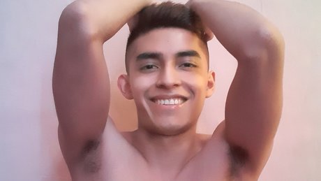 Naken läckt OnlyFans-bild av Nicolas Farfan