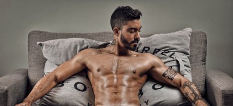 Naken läckt OnlyFans-bild av Nico Bello