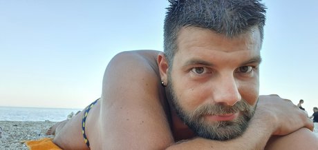 Naken läckt OnlyFans-bild av Nico Arad 