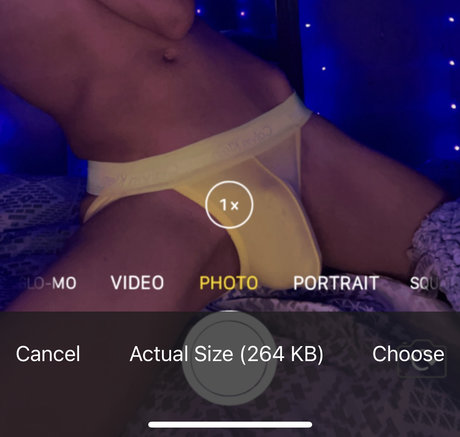 Alaston vuotanut OnlyFans-kuva Nick