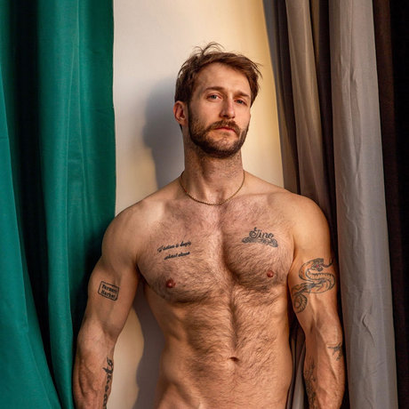 Naken läckt OnlyFans-bild av Nicholas Ryder