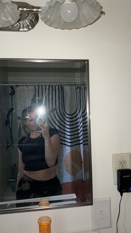 Nagie wyciekłe zdjęcie OnlyFans od Nevaeh Ostrander
