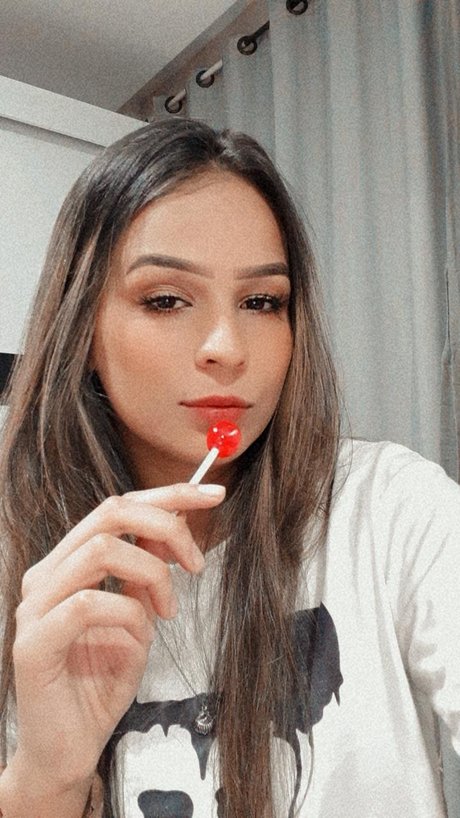 Naken läckt OnlyFans-bild av Barbie Brisada