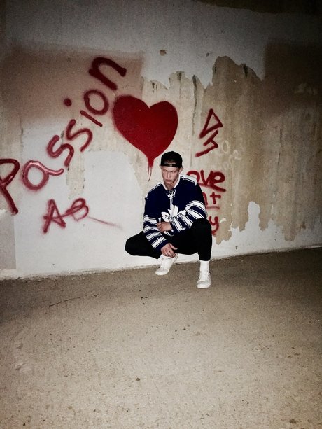 Naken läckt OnlyFans-bild av Cyrus