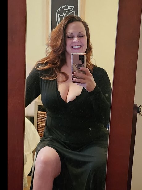 Naken läckt OnlyFans-bild av Being A Para