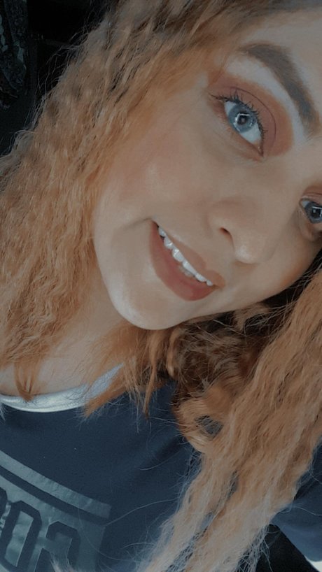 Naken läckt OnlyFans-bild av Lovers C