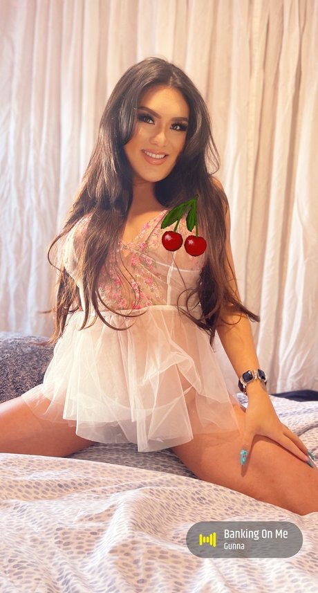 Обнаженная фотография утечки OnlyFans от Nikkibigboobs