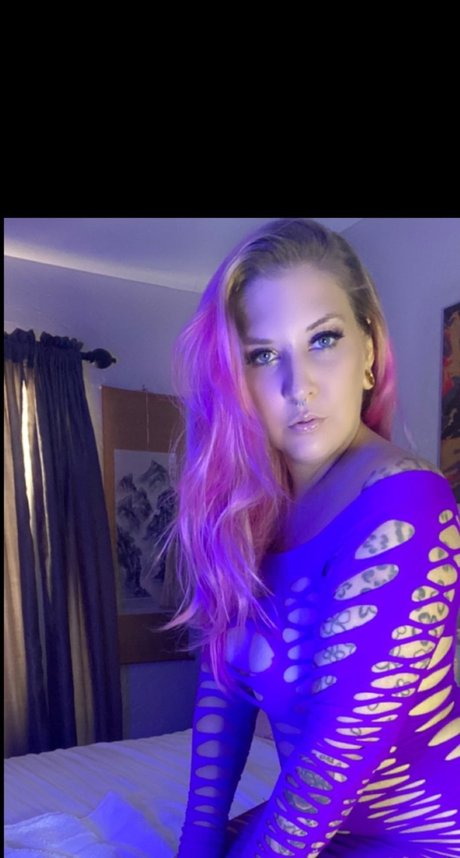 Nikki Pinx