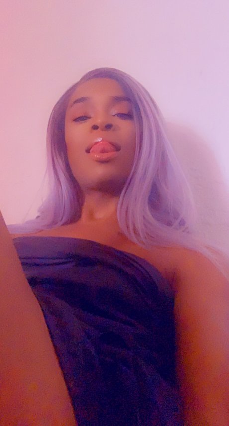 Naken läckt OnlyFans-bild av Nifty