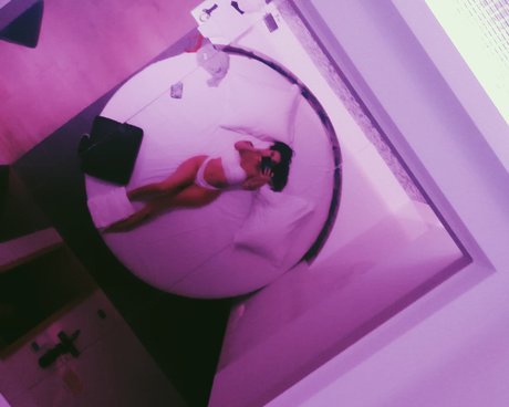 Naken läckt OnlyFans-bild av Nicte99