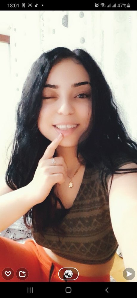 Обнаженная фотография утечки OnlyFans от Nicoleta Ion