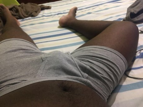 Naken läckt OnlyFans-bild av Jamaican Sissy Girl