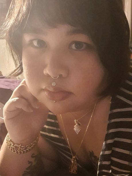 Naken läckt OnlyFans-bild av Clarissa Guevara