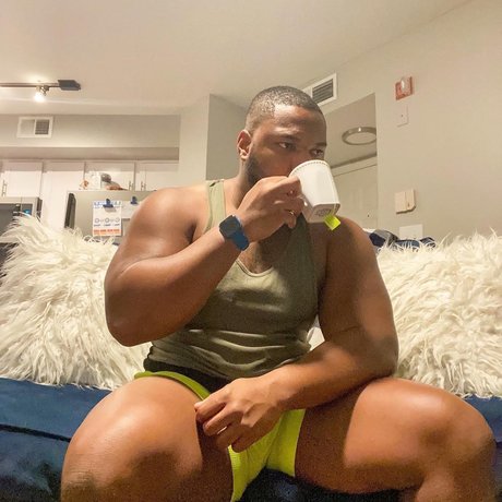 Foto nua vazada do OnlyFans de Big Sleaz