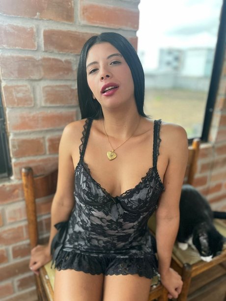 Naken läckt OnlyFans-bild av Colombianabonita