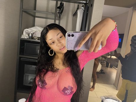 Foto desnuda filtrada de OnlyFans de Sweettitss