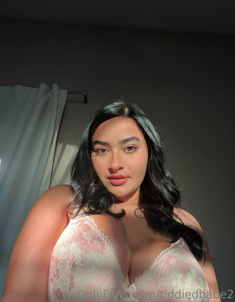 Tiddiedbabe2