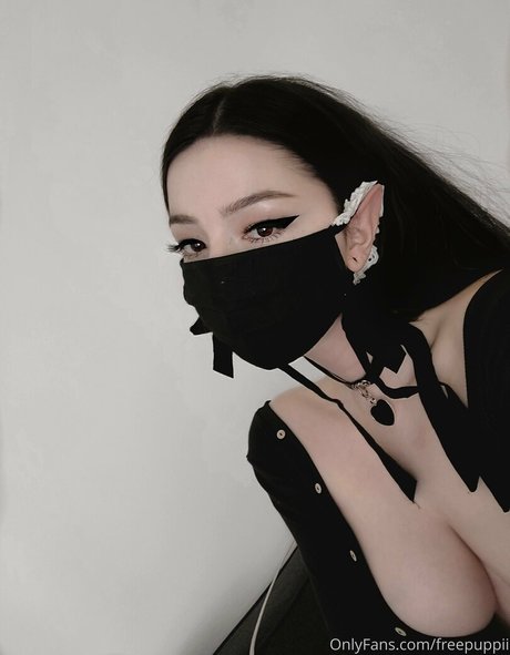 Freepuppii OnlyFansリークヌード写真