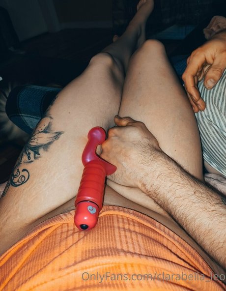 Nahá fotka uniklých OnlyFans od Clarabellaleo