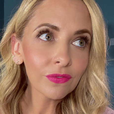 Naken läckt OnlyFans-bild av Sarah Michelle Gellar