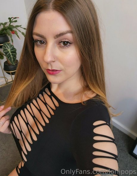 Nahá fotka uniklých OnlyFans od Lorien Gugich