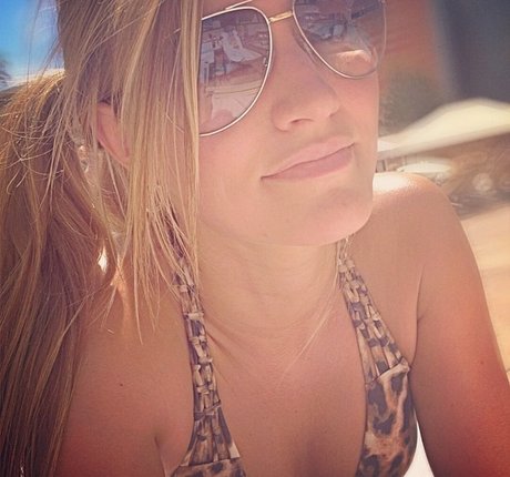 Ijustine
