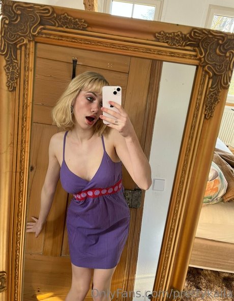 Nahá fotka uniklých OnlyFans od Prettykaila