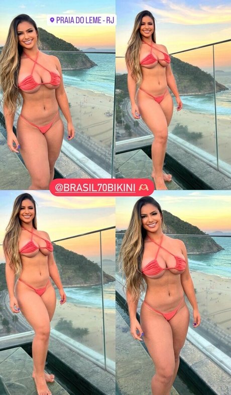 Nahá fotka uniklých OnlyFans od Iany Tassia