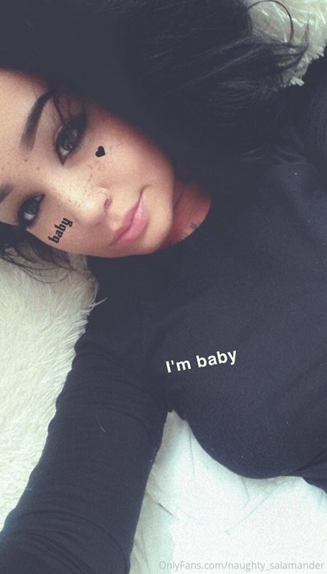 Naughtysalamander OnlyFans