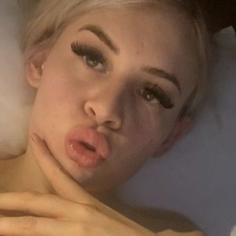 Latinmoniquexx