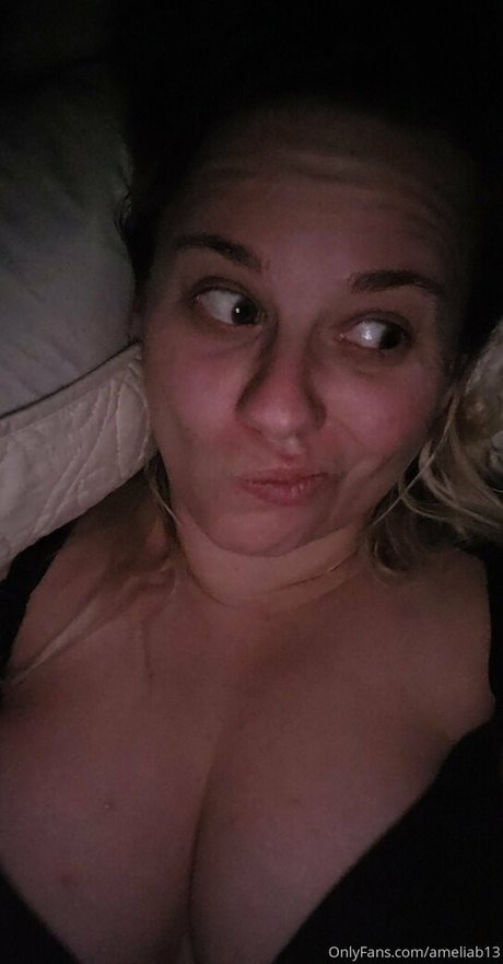 Naken lekkede OnlyFans-bilde av Ameliab13