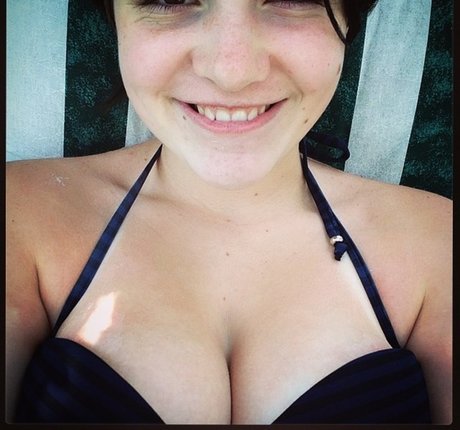 Nahá fotka uniklých OnlyFans od Sarah Z