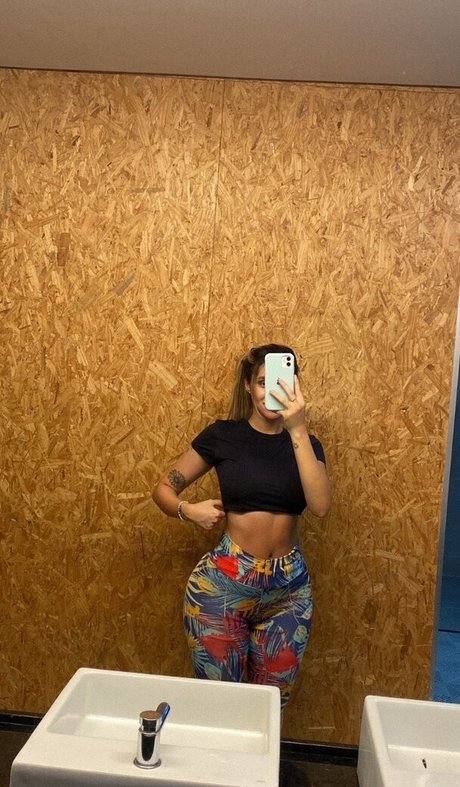 Foto di nudo di fuga di OnlyFans di Debora Borgie