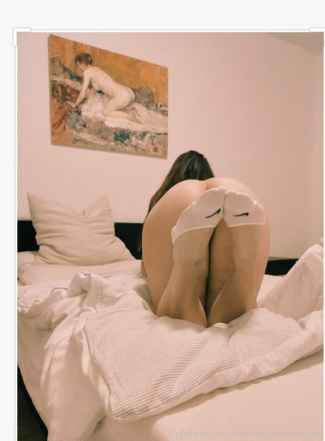 Naken läckt OnlyFans-bild av Bellajuliafree