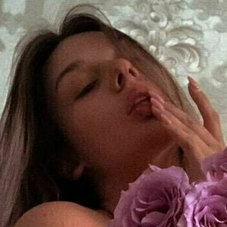 Foto di nudo di fuga di OnlyFans di Cassieflower