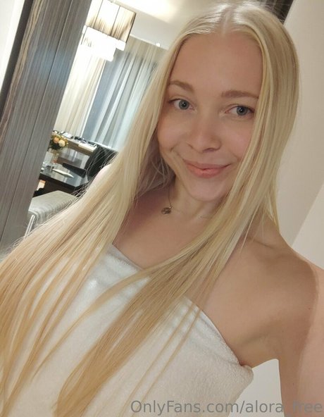 Alorafree  nude leaked OnlyFans photo
