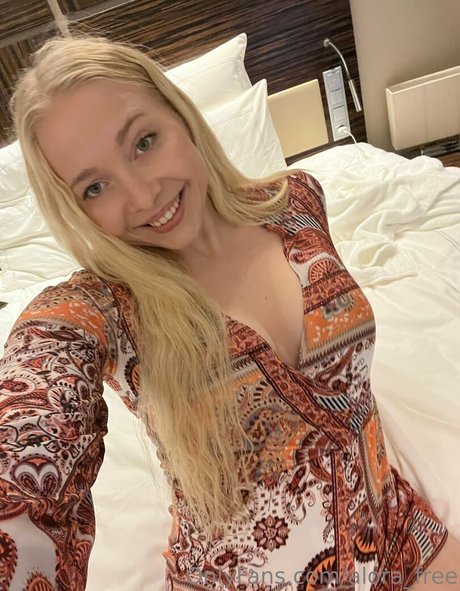 Nahá fotka uniklých OnlyFans od Alorafree
