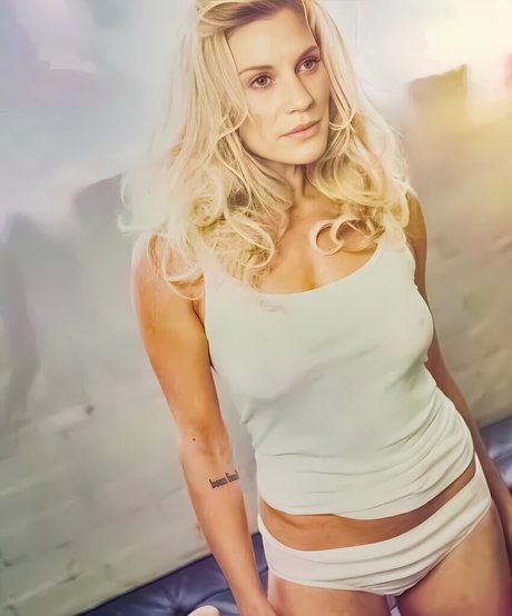 Katee Sackhoff