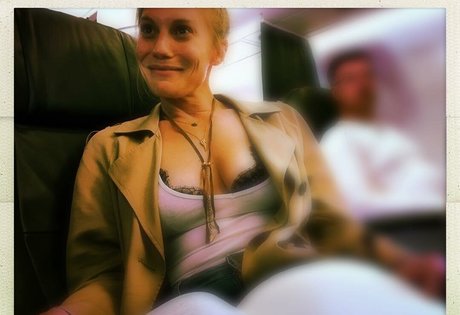 Katee Sackhoff