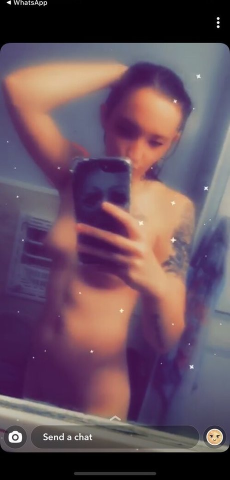 Photo nue de fuite OnlyFans de Freckles And Roses