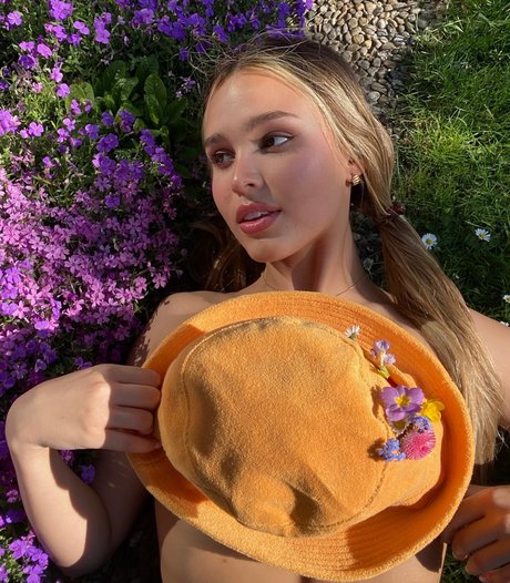 Kiana Stadler OnlyFans 유출 누드 사진