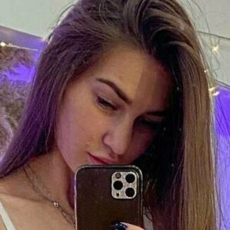 Nahá fotka uniklých OnlyFans od Julistone